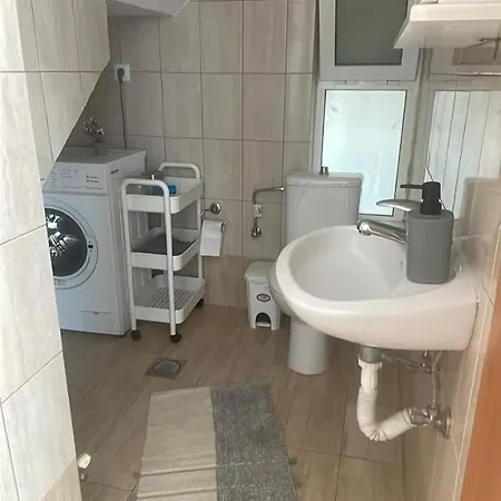 Yapyli Holiday home