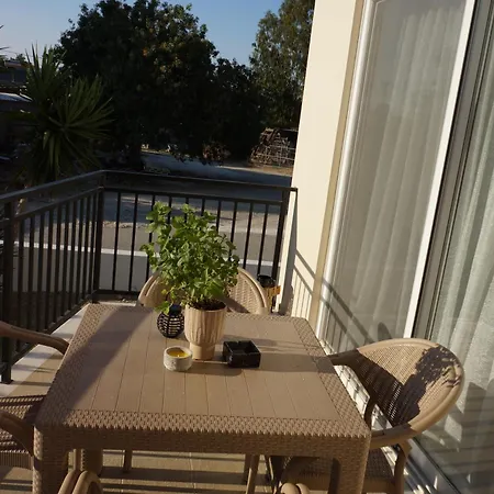 Yapyli Feriehus Kos By